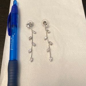 Drop Earrings. Free w any purchase above $15